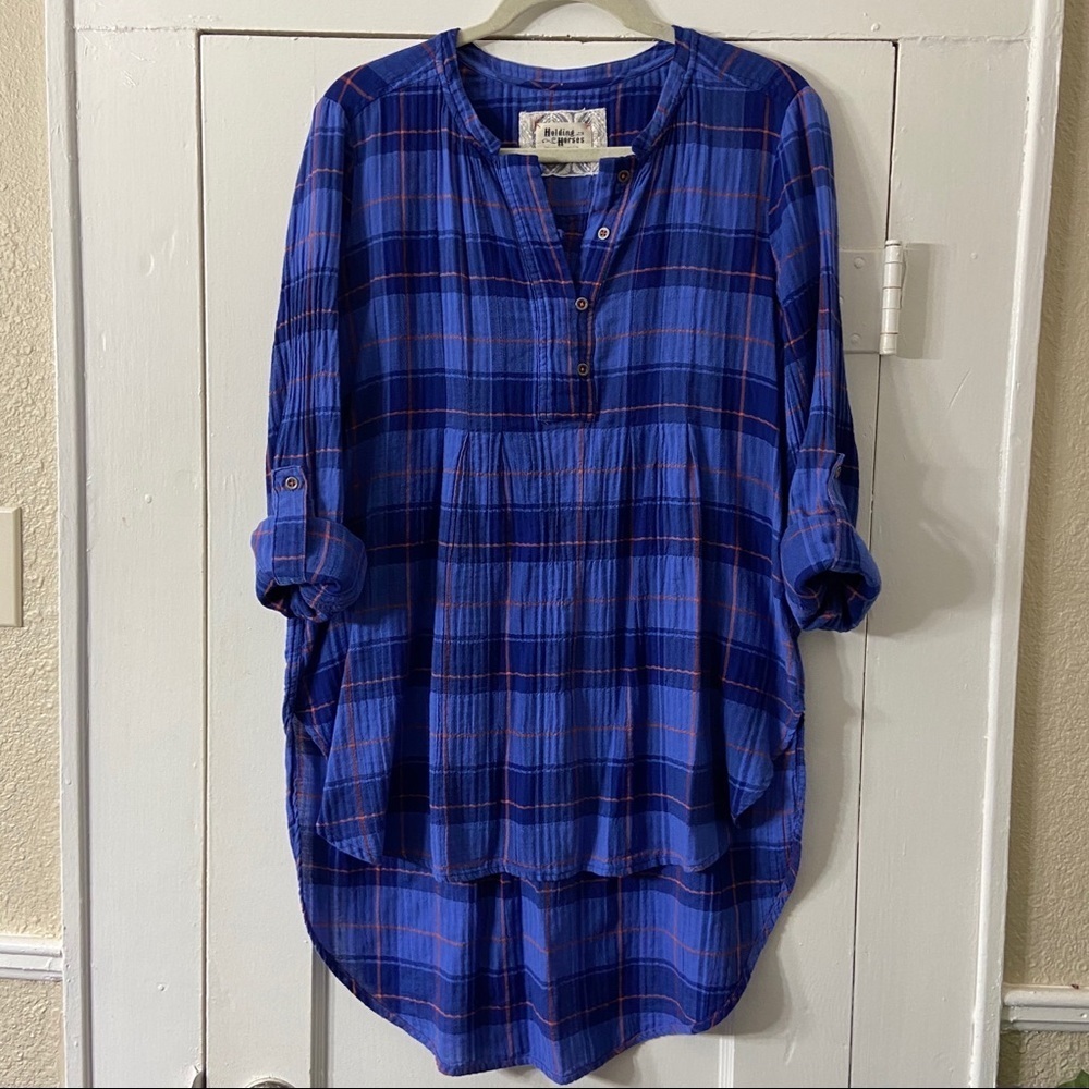 Anthropologie Holding Horses Extreme High/Low Top - Picture 7 of 16